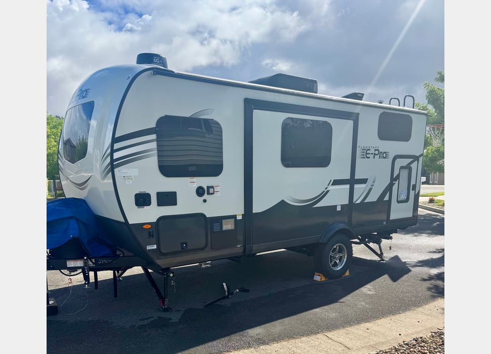 Travel Trailer rentals in Grass Valley