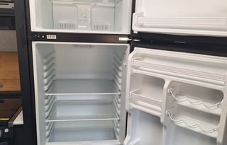 "Ellie Mae" Bunk Room/ Full Outside Kitchen