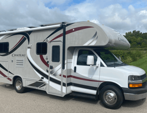Thor Motor Coach Chateau 24C