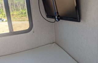Cozy R-Pod Retreat