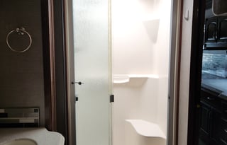 2018 Holiday Rambler Navigator 38F