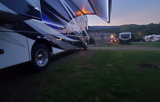 HAPPY GLAMPER RV RENTAL