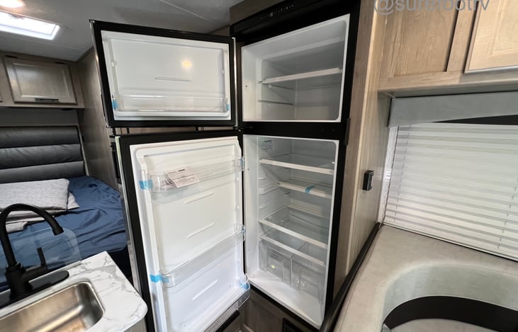 Spacious apartment size refrigerator