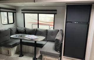 2021 KZ Connect 27’ Bunkhouse