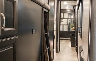 Newly Listed - 2023 Jayco North Point 377RLBH