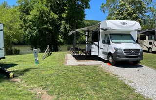 Easy to drive 2021 Jayco Melbourne 24L