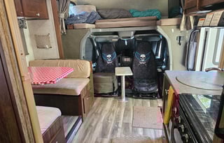 Mercedes Forester Sunseeker