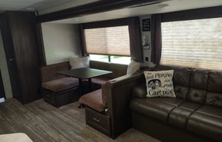 2018  30ft Forest River Cherokee