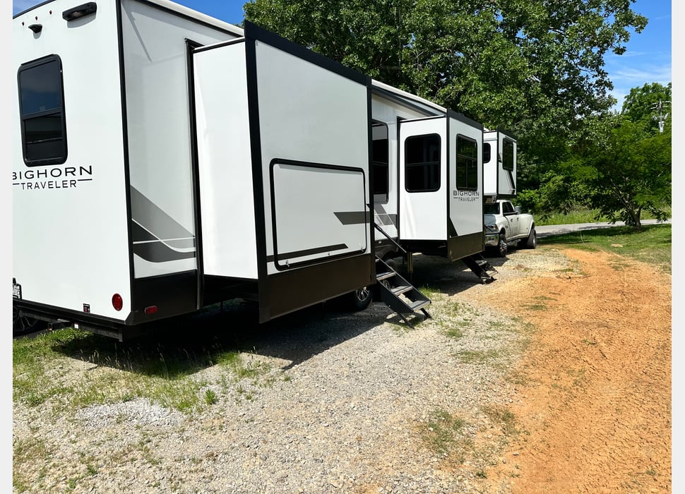 Fifth Wheel rentals in Hot Springs