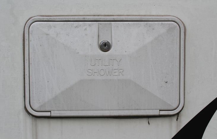 Outdoor shower (forgive the dirt!) We just returned from a trip two days ago and haven't gotten the outside washed yet.