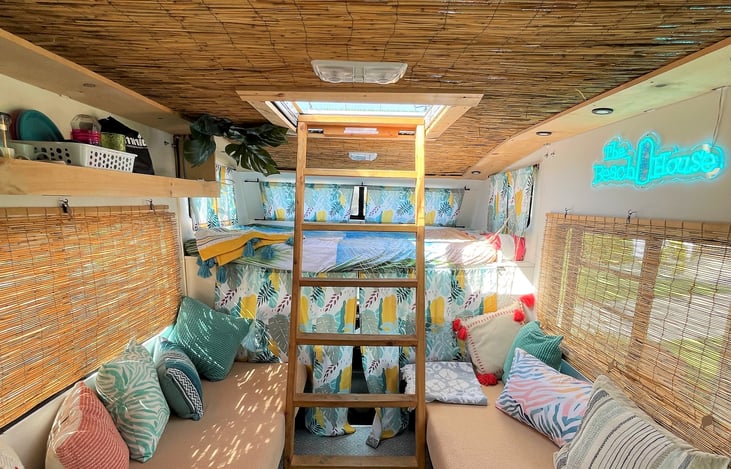 Come up to the roof deck!