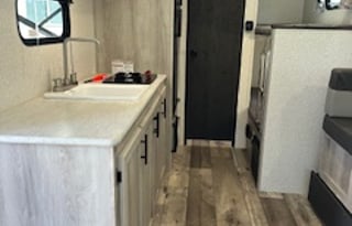 2022 Light Weight Sporty Sportsmen "Pet Friendly"