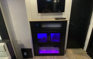 2021 Forest River RV Cherokee Black Label 274BRBBL Sleeps 10