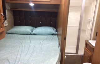 2015 Winnebago 25B Minnie Winne