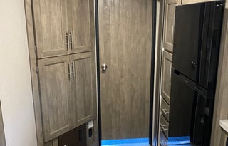 2022 XLR MicroBoost 29 Ft. Toy Hauler with Bunks