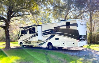 2021 Coachmen RV Mirada 35BH