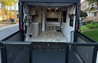 HONEST RVS – TOY Sleeps 5 (Compact)