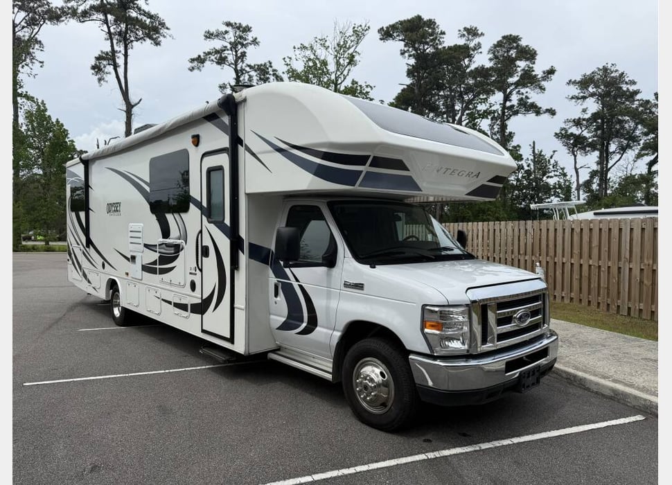 Class C Motor Home rentals in Mount Pleasant