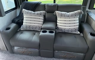 PaRV At The Palace Rental