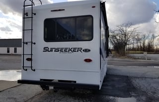 2022 Forest River RV Sunseeker LE 3250DSLE Ford