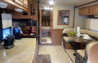 Winnebago Minnie Winnie Premier