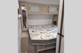 2023 Forest River Wildwood 26DBUDX Platinum