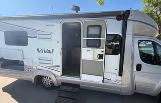 Little Wanderer 2014 Itasca Viva 23L - Sleeps 6