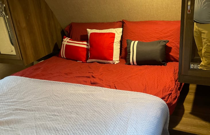 Walk around queen sleep number bed