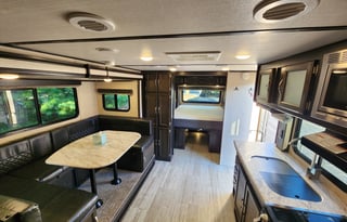 2020 coachman RV Spirit XTR 2145RBX