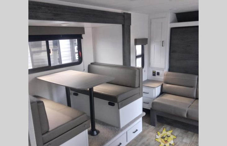 Dinette that slides out!