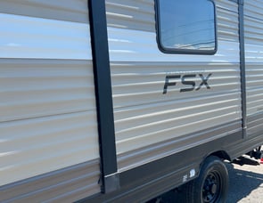 Forest River RV Wildwood FSX 200RK