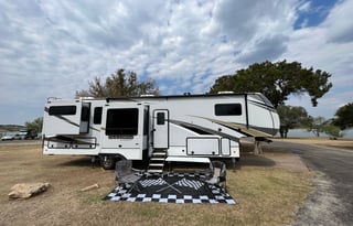 2021 Alliance RV Paradigm 365RD