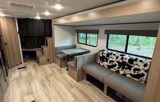 ‘25 Coleman Light 26BX - Family Adventure Camper