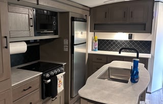 2021 Heartland Sundance Ultra Lite 293 RL