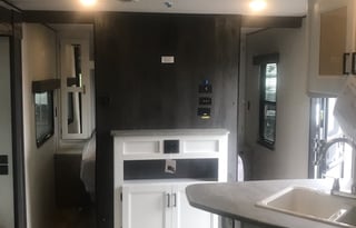 2022 keystone hideout 272bh