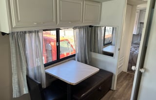 Caddy King RV, Sleeper Sectional, 4-Door Fridge TV