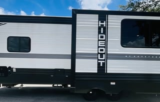 2023 Keystone RV Hideout 25RDS (Hannam House - FL)