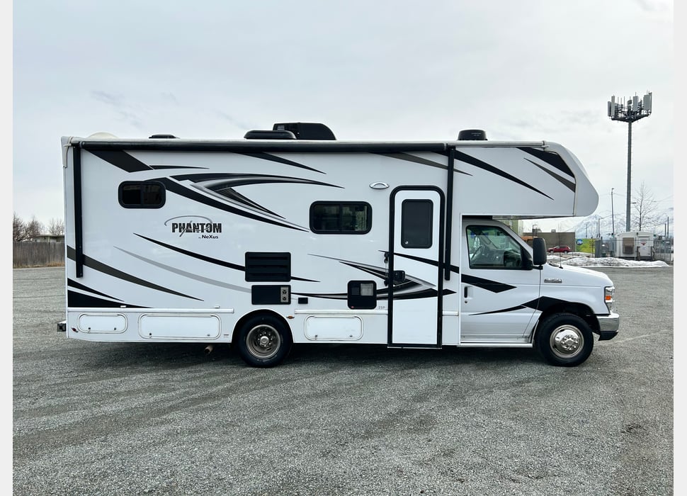 Class C Motor Home rentals in Anchorage