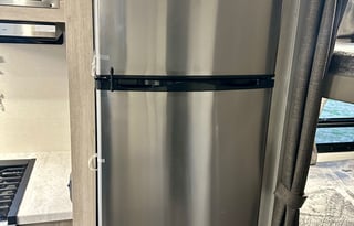 2024 BRAND NEW!! Coachmen Catalina 184BHS