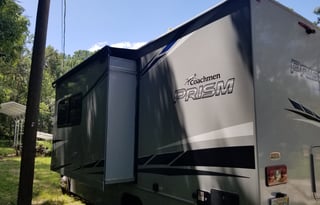 2020 Mercedes Coachman Prism