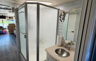 Fleetwood RV Providence 39R