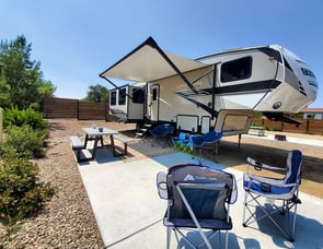 Coachmen RV Chaparral Lite 30BHS