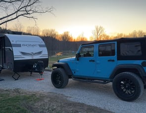 Venture RV Sonic Lite SL169VMK