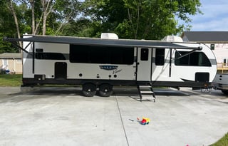 Brand New Glamping With a View