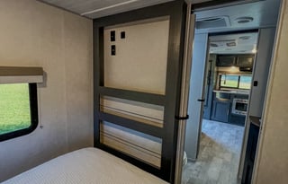 Cozy Camper Perfect for 2