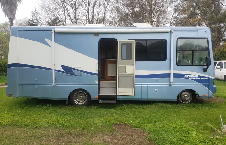 Blue Cruiser | RVshare