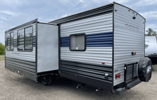 Family Friendly RV with Plenty of Space