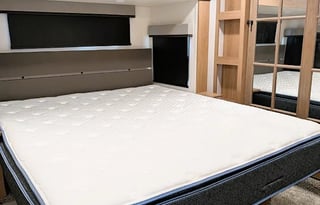 2022 SANIBEL 5TH WHEEL - Room for Everyone