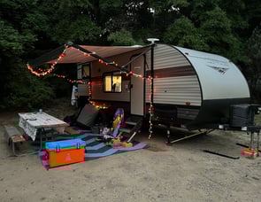 Forest River RV Wildwood X-Lite 19DBXL