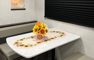 Beautiful & Spacious 30’ Gulf Stream w/ slide